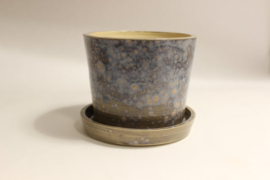 Plant pot and saucer