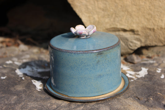 Butter dish